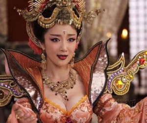 Bị cắt cảnh hở ngực, phim Đát Kỷ tụt dốc thảm hại