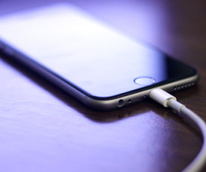 Điểm yếu nhất của iPhone trong 8 năm qua