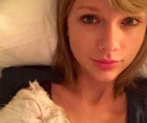Taylor Swift tự tin khoe ảnh mặt mộc hoàn hảo trên mạng
