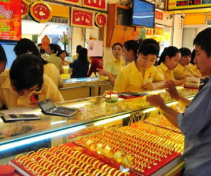 Vàng SJC giảm mạnh hơn 100.000đ/lượng