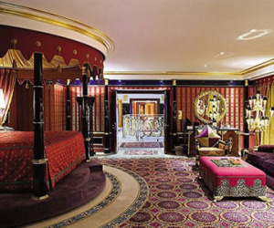 Bên trong khách sạn 7 sao xa xỉ nhất thế giới ở Dubai
