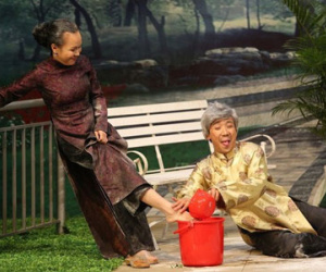 Sao và chuyện nộp thuế: Cátsê “khủng”, “né” thuế tinh vi