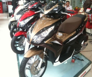 Air Blade 125 vừa mua đã nổ động cơ, Honda Việt Nam bị kiện