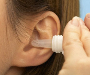 Trẻ dễ mắc viêm tai giữa - Vì sao?