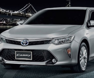 Toyota Camry 2015 đã có giá bán ở Đông Nam Á