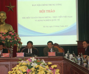 Đề xuất cấm lãnh đạo gửi tiền ở nước ngoài