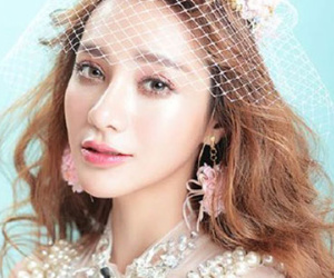 Hot girl nổi tiếng với những bức ảnh xinh như mộng