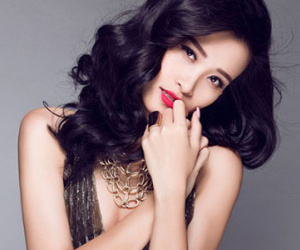 Đông Nhi tung ảnh gợi cảm trước đêm thi The Remix