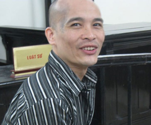 Mới nhận án tử hình lại hầu tòa tội giết người