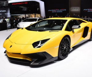Lamborghini Aventador SV đến Mỹ với giá gần nửa triệu USD