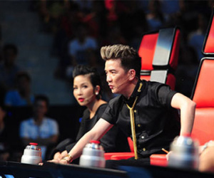 Mr Đàm ngồi ghế nóng The Voice: Vì tình nghĩa hay vì Mỹ Tâm?