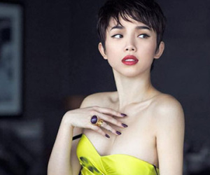 "Ngẩn ngơ" với vẻ đẹp nóng bỏng của Tóc Tiên