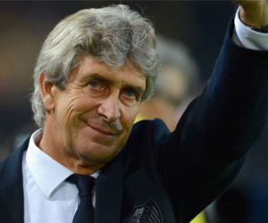 Pellegrini tuyên bố Man City sẽ "lật đổ" Barca