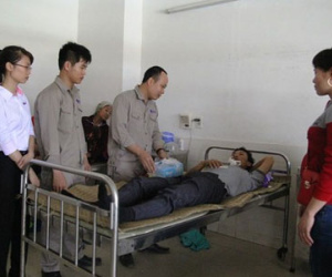 Tài xế máy khoan bất cẩn, sập giàn giáo hầm Cổ Mã