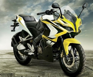 Lộ diện hình ảnh sportbike 200 phân khối Bajaj Pulsar RS200