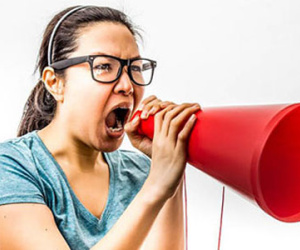 Mẹ bị tràn khí màng phổi vì... quát con