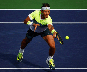 Thua ngược Raonic, Nadal lỡ đại chiến với Federer