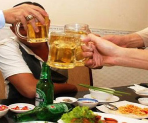 PGĐ Sở "choảng" nhau ở karaoke xuống làm trưởng phòng