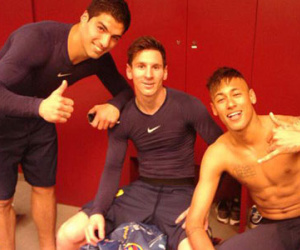 Ảnh "cực chất" Suarez - Messi - Neymar mừng Kinh điển
