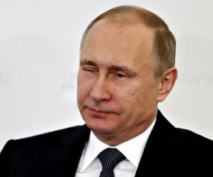 Tổng thống Putin bất ngờ cách chức 2 "quan lớn"