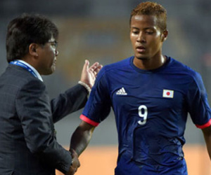 U23 Nhật Bản: Săn vé đi Olympic bằng “tiền đạo lai”