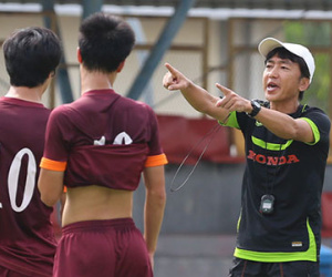 HLV Miura "chào thua" cầu thủ Olympic