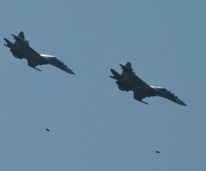 Tiêm kích Su-30MK2 Việt Nam lần đầu ném bom ban đêm