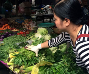 Buốt ruột 3.000 đồng một cọng hành