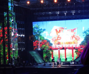 Khán giả Việt bức xúc với cách tổ chức show nhạc Hàn