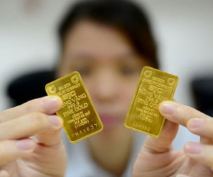 Chê vàng miếng SJC "một chữ" vì bán bị trừ tiền
