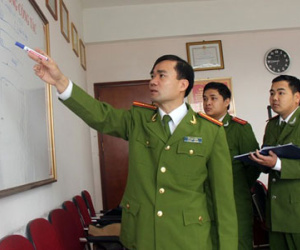Thiếu tá kể chuyện ghi cung vụ "một tỷ lấy mạng người"