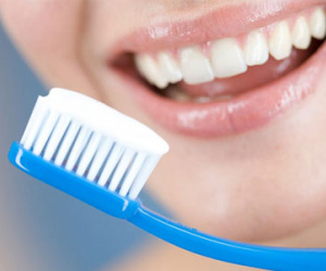 Mắc bệnh vì đánh răng 4 lần mỗi ngày