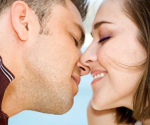 Mặt trái đáng sợ của nụ hôn