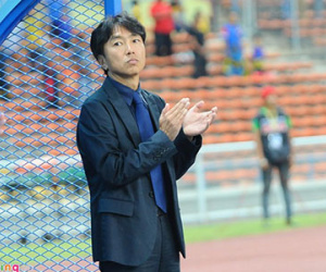 HLV Miura không buông World Cup dù bận tranh tài ở SEA Games