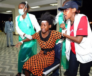 Vẻ thất thần của người sống sót sau vụ xả súng đẫm máu Kenya