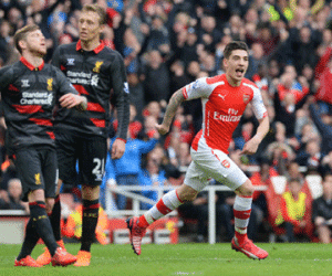 Arsenal đè bẹp Liverpool 4-1