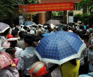 Sẽ thi tuyển chức danh lãnh đạo trên toàn quốc?