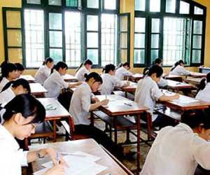 Thi thử THPT môn văn, gửi đề thi môn sử