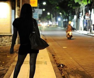 Hiệu trưởng mua dâm 12.000 phụ nữ trong 27 năm