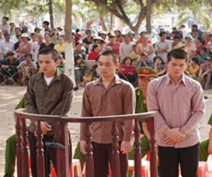 Mất mạng vì "xưng vương” với côn đồ