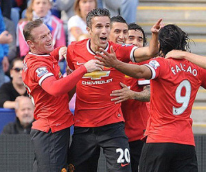 Van Gaal hạ lệnh "đại phẫu" hàng công M.U