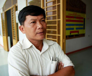 Chủ tịch xã “ăn” gà dân bị mất chức