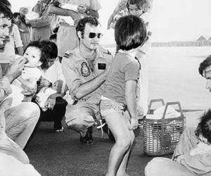 Kịch tính chiến dịch "không vận babylift"