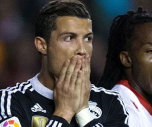 Ronaldo bị treo giò vì "ăn vạ", Real quyết minh oan