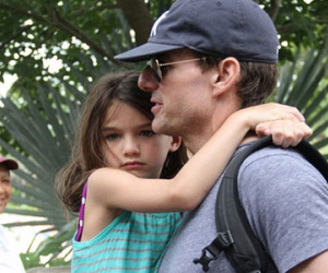 Tom Cruise đang cố gắng tìm bạn gái mới