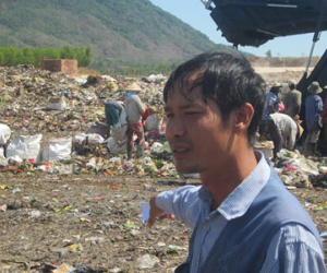 Nguồn phóng xạ bị bỏ lăn lóc