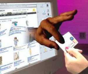 Vì sao khách mua hàng online mất tiền vẫn chấp nhận im lặng?