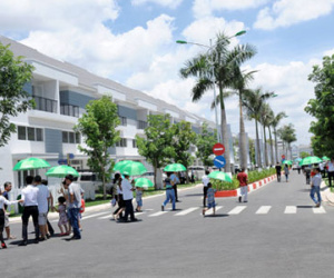 Giới đầu tư hào hứng với nhà phố xây sẵn tại TP HCM