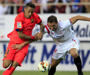 Sevilla 2-2 Barca: Hụt bước ở hiểm địa