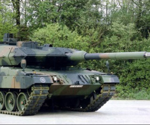 Đức chi 23 triệu USD mua 100 xe tăng Leopard 2